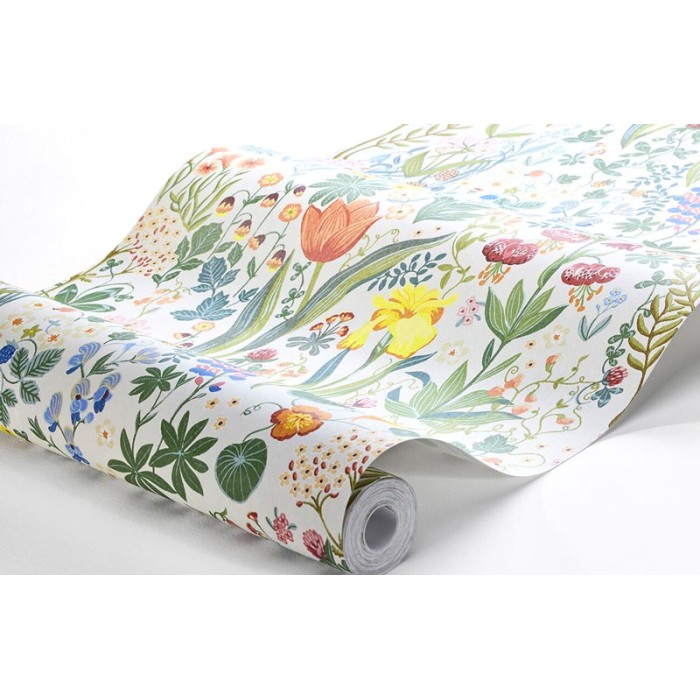 Borastapeter|Wallpaper multicolor floral lilies blackberries strawberries|Scandinavian