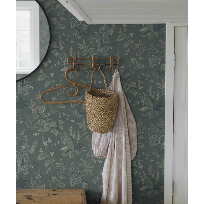 Borastapeter|Wallpaper genuine Scandinavian style bellflowers and forget-me-nots|Scandinavian