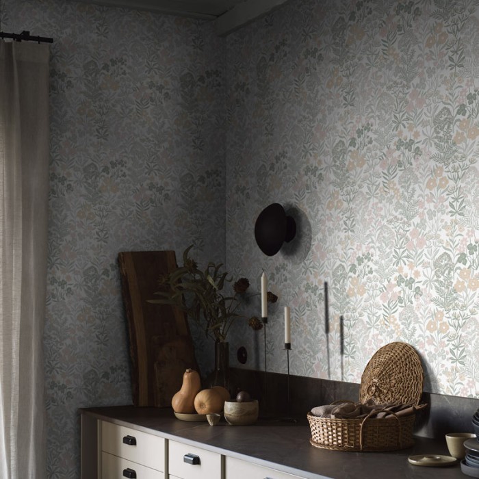 Borastapeter|Papel pintado floral pradera estilo escandinavo relajante en blanco y pastel|Escandinavo