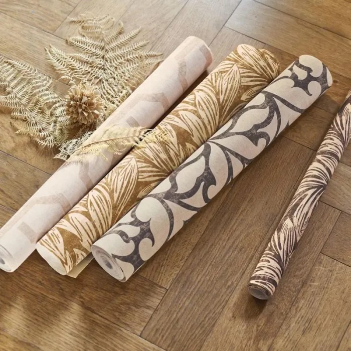 Papel pintado atemporal beige con curvas geométricas concatenadas - Casadeco Vienne 87351301