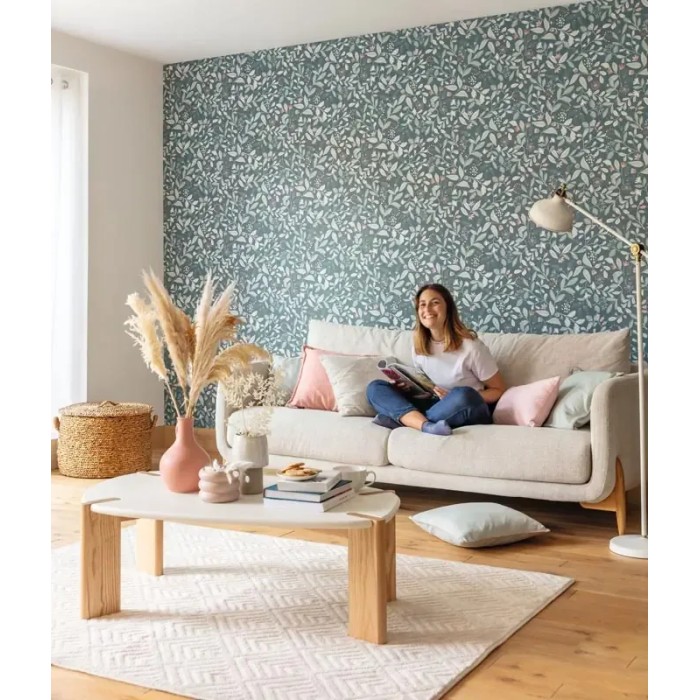 Caselio|Green floral wallpaper in retro style|Wallpaper