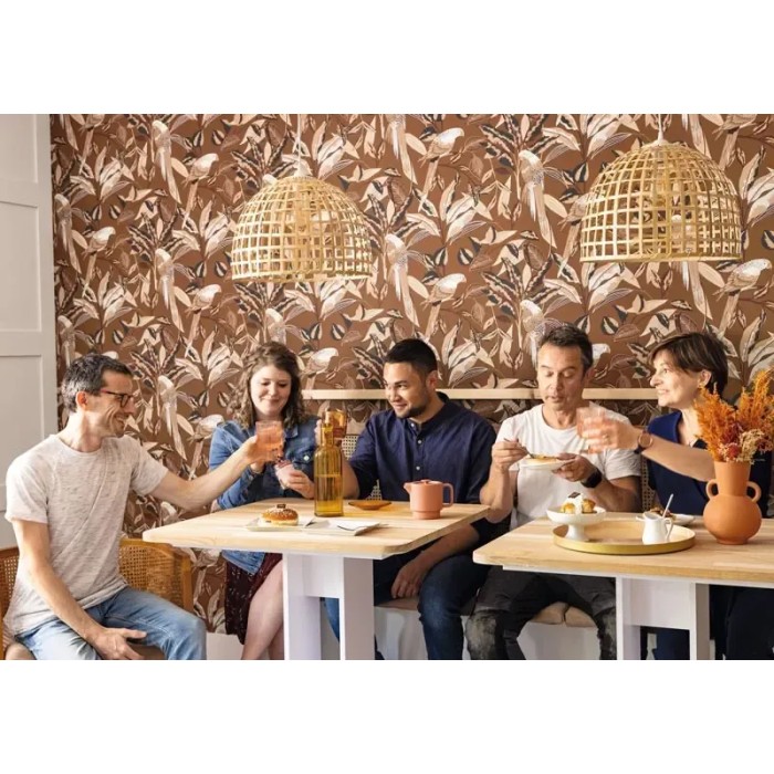 Papel pintado tropical con loros y plantas exóticas, ideal restaurantes - Caselio Golden Age 103792903