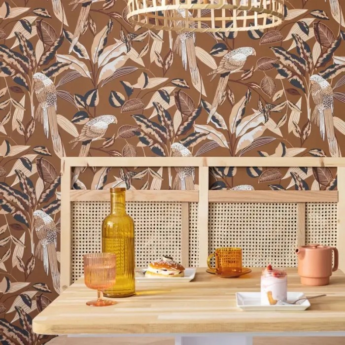 Caselio|Tropical wallpaper with parrots and exotic plants, ideal for restaurants|Wallpaper
