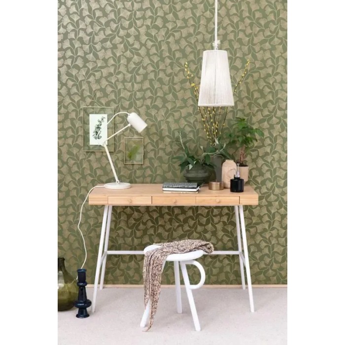 Caselio|Papel pintado flores japonesas, hojas de ginkgo verde caqui|Papel Pintado