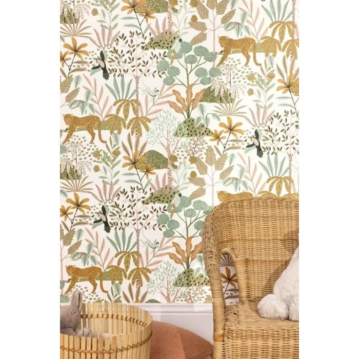 Caselio|Kids wallpaper jungle flora and fauna white and green|Children's
