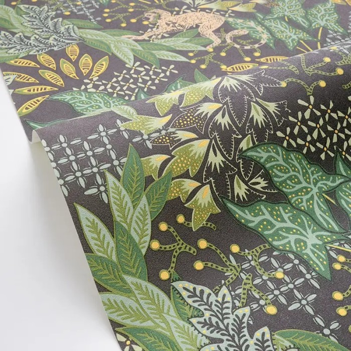 Caselio|Papel pintado bosque tropical con monos, negro y verde|Papel Pintado
