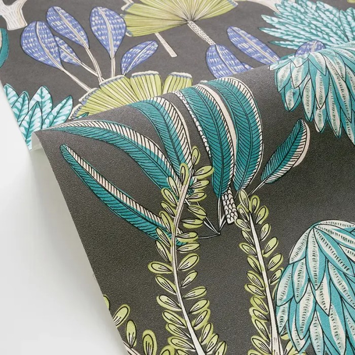 Papel pintado palmeras y plantas exóticas, negro y verde - Caselio Wild 104939708