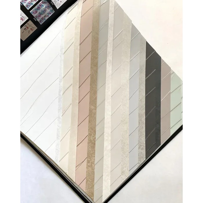 Marburg|Wallpaper with metallic brown-gray folds|Wallpaper