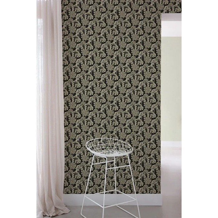 Grandeco|Timeless palm forest black wallpaper|Wallpaper