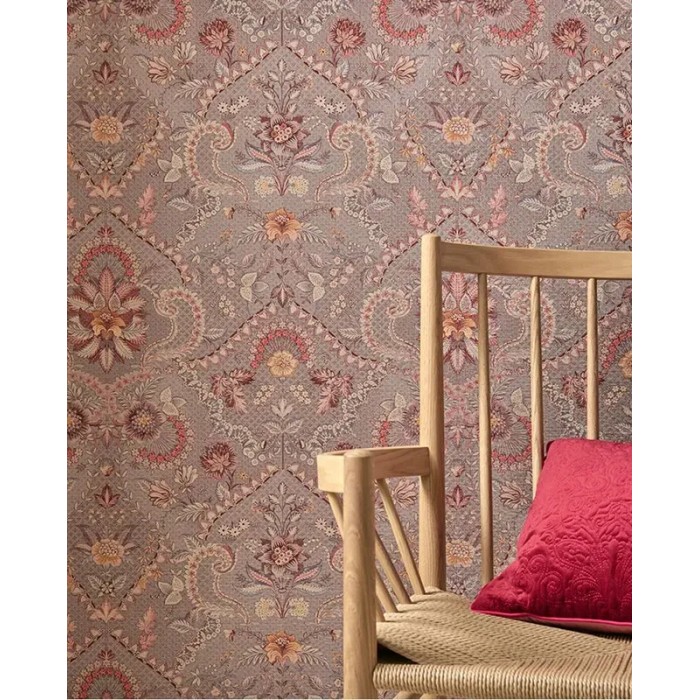 Pip Studio|Romantic damask-style floral wallpaper in pink|Romantic