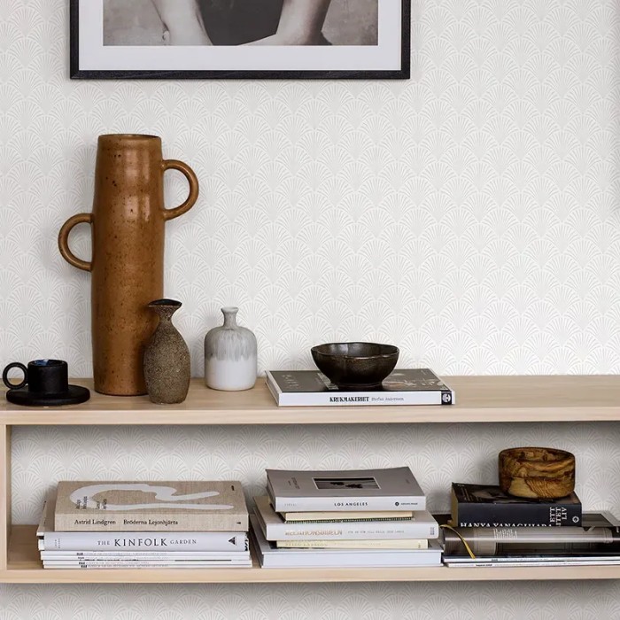 Papel pintado art deco conchas decorativas en blanco - Borastapeter Borosan Hem 38743