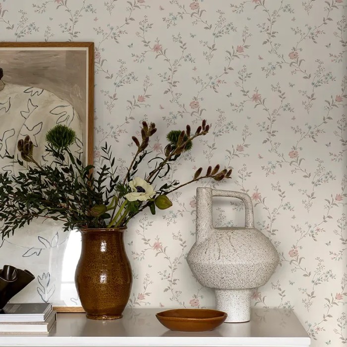 Papel pintado romántico diseño floral años en beige y multicolor - Borastapeter Borosan Hem 38754