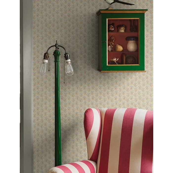 Papel pintado floral vintage estilo petite en azul y rojo - Borastapeter New Heritage 4815