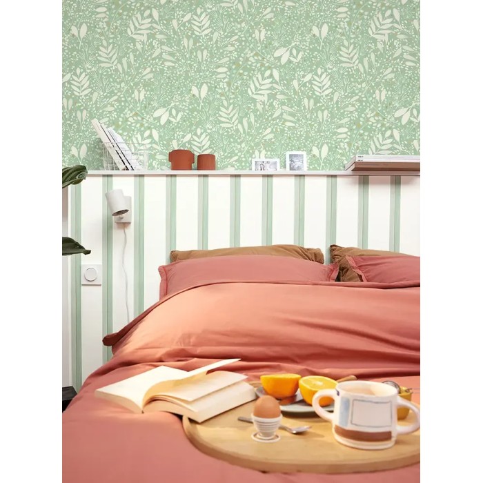 Caselio|Papier peint chambre rayures vert bordure or|Jeunesse
