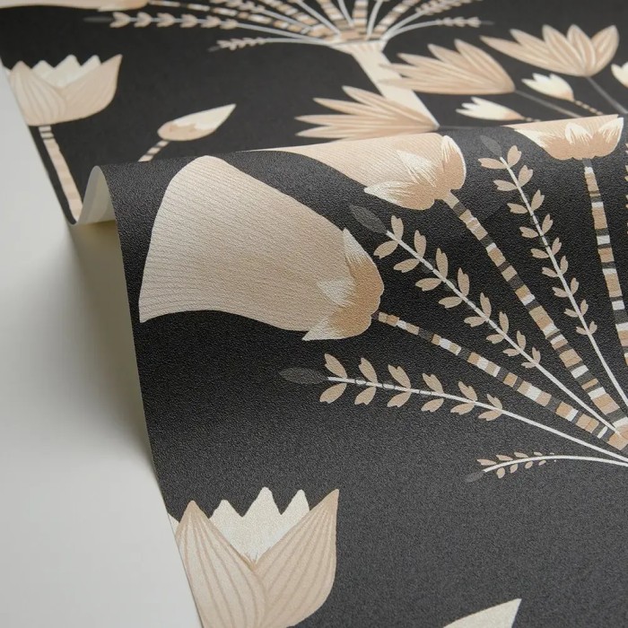 Caselio|Black Art Deco wallpaper with elegant palm trees|Art Deco