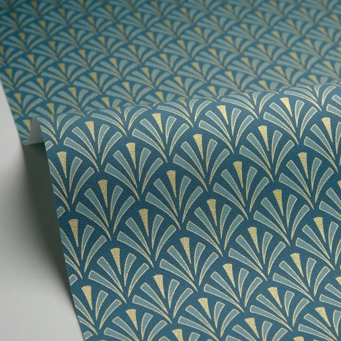 Caselio|Papel pintado art déco con elegantes palmetas verde y dorado|Art Deco