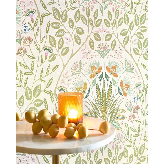Casadeco|English-style floral wallpaper with green tones|Floral