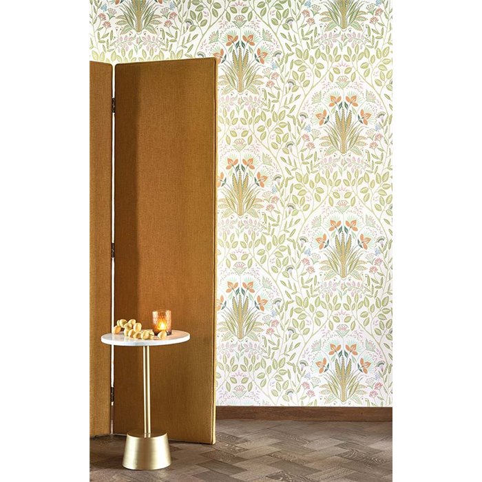 Casadeco|English-style floral wallpaper with green tones|Floral