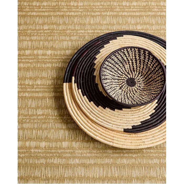 Papel pintado rafia batik amarillo ocre étnico moderno - Eijffinger Solange 340261