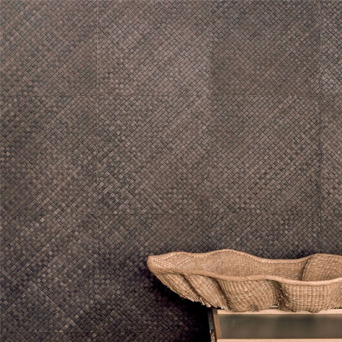 Elitis|Wallpaper with ebony black palm leaves|Raffia Imitation