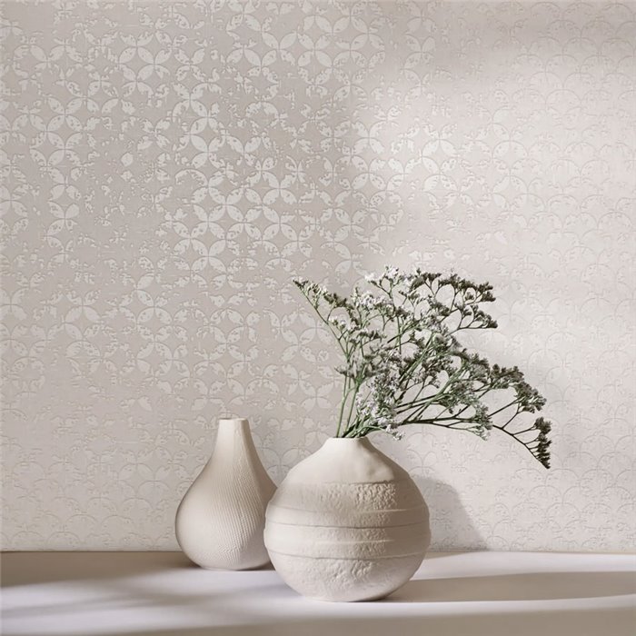 Marburg|Papel pintado floral moderno pétalos metálicos blanco crema|Moderno