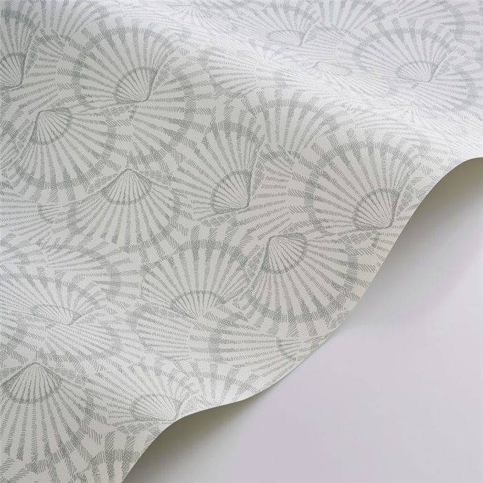 Casadeco|Blue and white seashell wallpaper, perfect for coastal-style living room|Sailor & Nautical