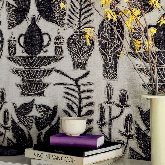 Elitis|Linen-effect wallpaper with embroidered leaves, flowers and ceramics|High-End