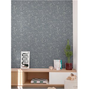 Grandeco|Children’s illustrated forest wallpaper|Little Dreamers 2