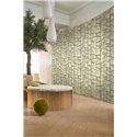 Papel pintado japonés de árboles en beige y verde eucalipto · Casamance Legendes 70040610