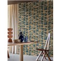 Papel pintado japonés de árboles dorado y azul petróleo · Casamance Legendes 70040712