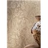 Papel pintado floral elegante en tono beige · Casamance Broderies 76960304