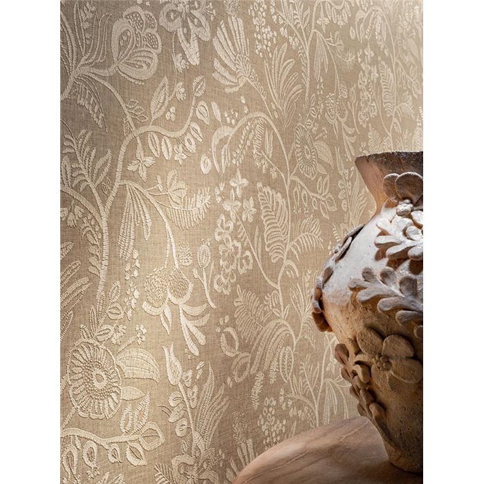 Floral wallpaper with embroidered design on light brown background · Casamance Broderies 76960406
