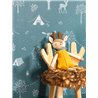 Papel pintado infantil de campamento y animales · Caselio Happy Kids Club 107666641