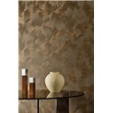 Papel pintado texturizado dorado con acabado metálico · Casamance Ecrin 77002650