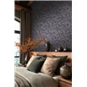 Branches de pin grises sur fond bleu marine · 2029790011