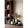 Papier peint branches de pin en tons neutres · 2029790012