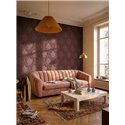 Bordeauxfarbene Tapete mit goldener Barockornamentik ·  792281