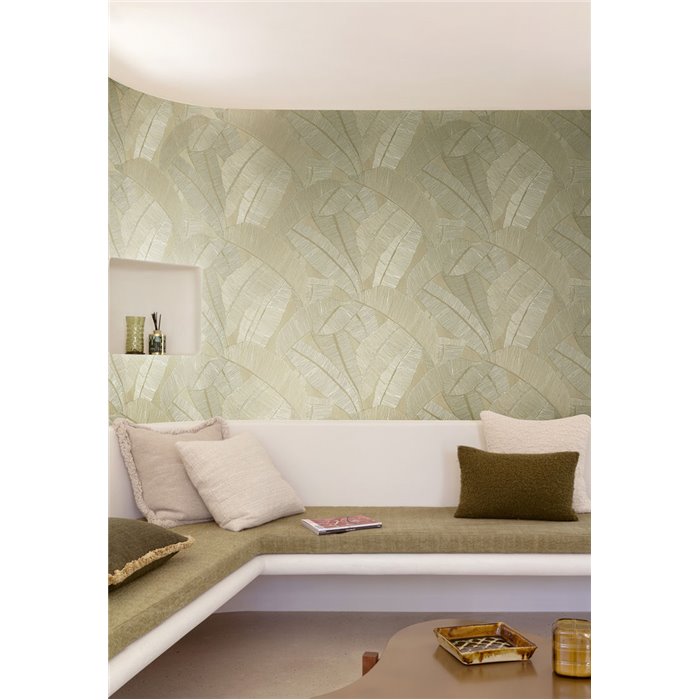 Beige and olive green banana leaf wallpaper with linear relief · Khroma Serica RIC206