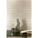 Papel pintado étnico geométrico beige con efecto textil · Khroma Serica RIC304