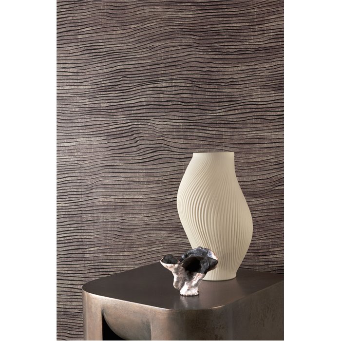 Papel pintado de rayas onduladas marrón · Khroma Ray RAY103