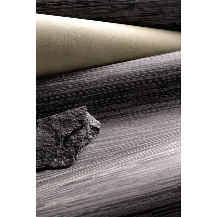 Papier peint effet bois gris foncé à veines horizontales · Khroma Caldera CAL301