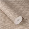Boho Tapete mit Zickzack-Streifen in Nude‑Braun, softer Chevron · Rasch Atelier Tissé 613643