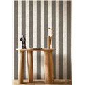 Tapete mit handgemalten Streifen und Raffia-Effekt in Anthrazit · Casamance Rayures 78124996