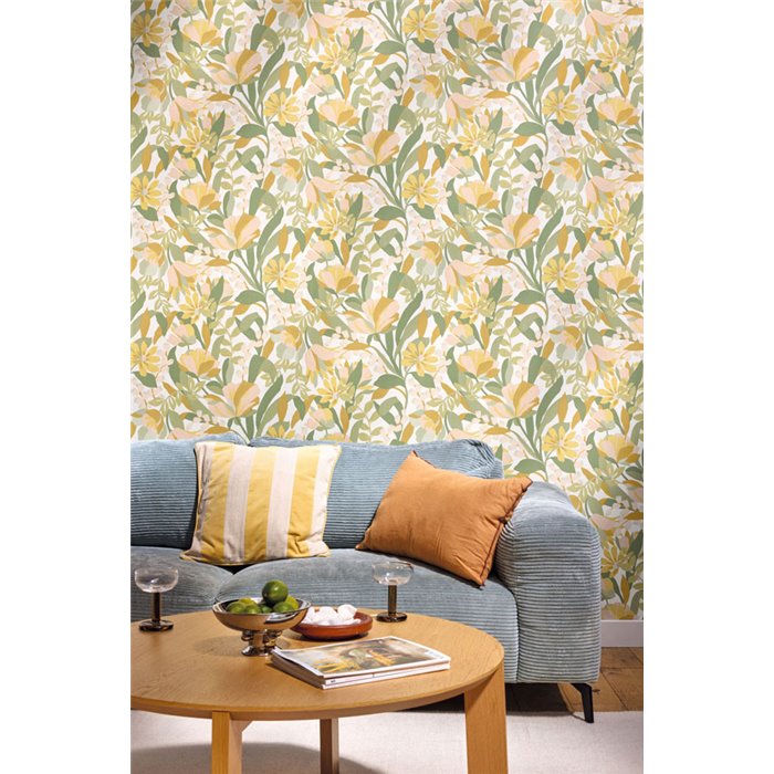 Papier peint floral luxuriant dans les tons verts · Caselio Solstice 107967753
