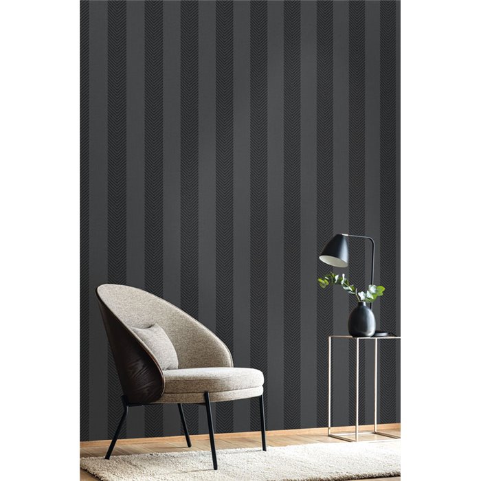 Papel pintado de rayas en espiga negro · Caselio Cocoon 108029037
