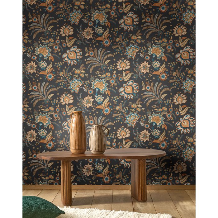 Paisley floral wallpaper on charcoal · Casadeco Maison de Famille 202689357
