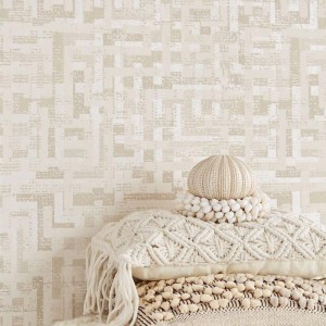 Casadeco|Elegant floral wallpaper enhanced with shiny blue and green touch|Modern