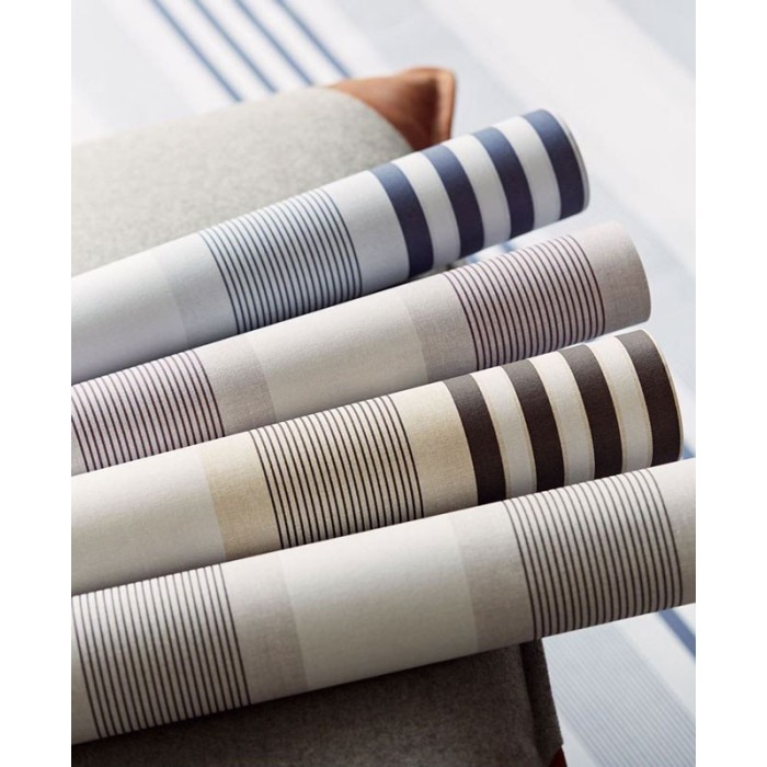 Eijffinger|Modern lilac purple striped wallpaper|Stripes