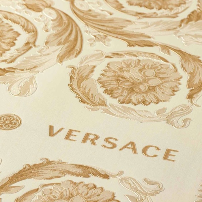Versace|Baroque wallpaper with floral circles in beige and gold|Wallpaper