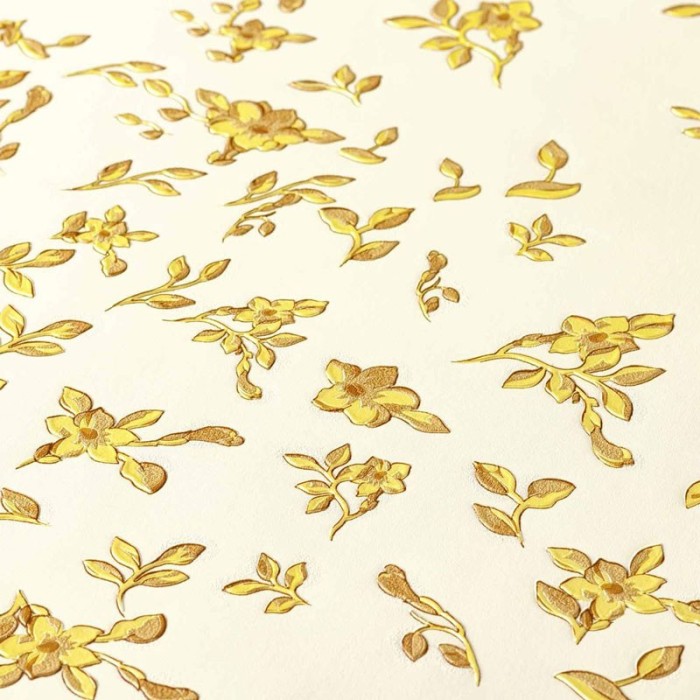 Versace|Wallpaper small flowers white and gold metallic|Wallpaper